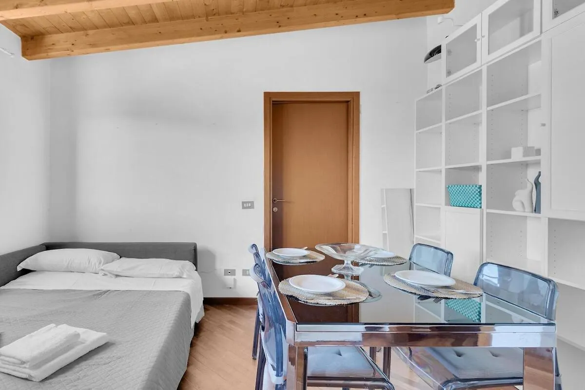 Metro M2 e AC - Open Space Moderno a Milano Apartment Milan
