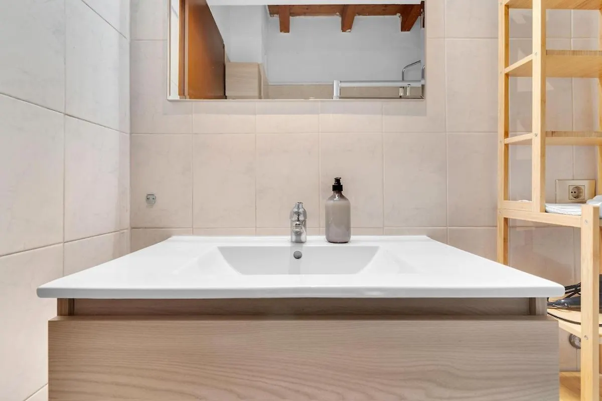 Apartment Metro M2 e AC - Open Space Moderno a Milano
