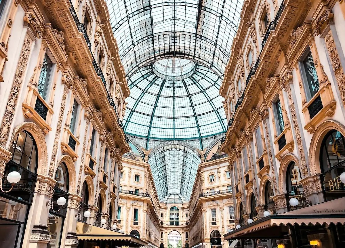 Apartment Metro M2 e AC - Open Space Moderno a Milano